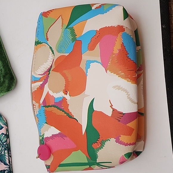 3Ipsy Bags Gre en & Pink NWOT - Picture 5 of 11